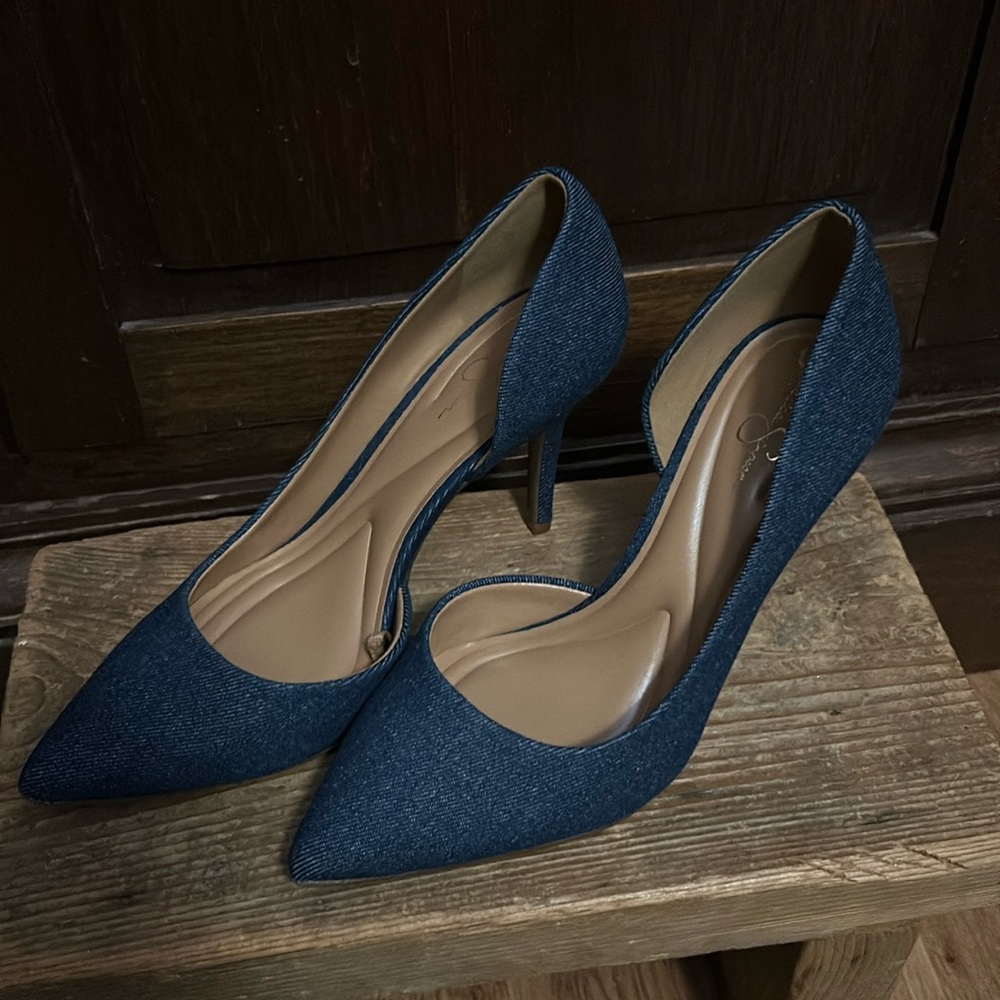 Jessica Simpson heels